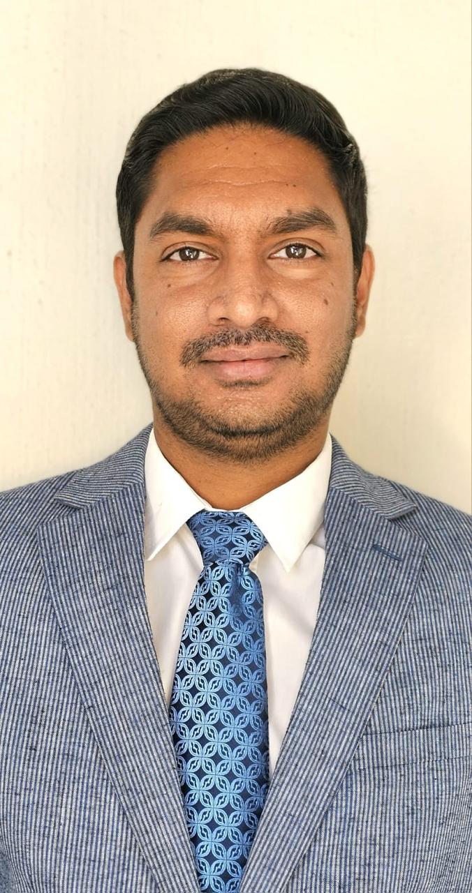 Dr S Naidoo - Physician